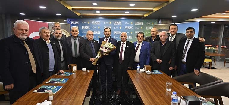 CÜNEYT YÜKSEL ÇERKEZKÖYLÜ MUHTARLARLA BULUŞTU