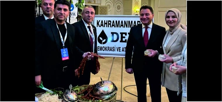 DEVA PARTİLİ KARATUTLI:''KAHRAMANMARAŞ USULÜ SİYASET:HEM DAMAĞA HEM GÖNÜLLERE HİTAP''