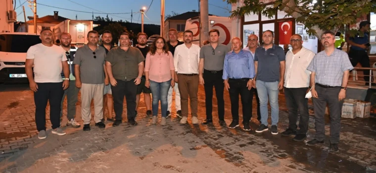 BELEDİYE BAŞKANLARI, YANGIN BÖLGESİNDE DURUMU YERİNDE TAKİP ETTİ