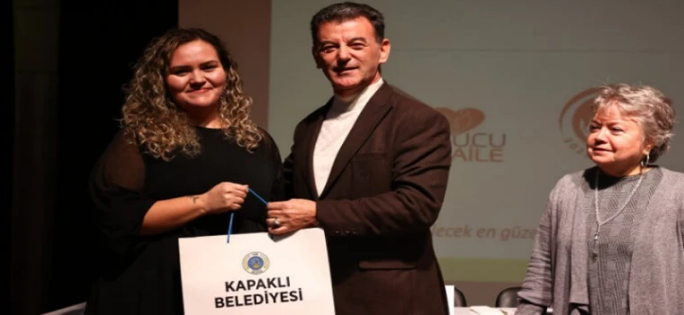 KAPAKLI BELEDİYESİ’NDEN ANLAMLI PANEL: “KORUYUCU AİLE OLMAK”