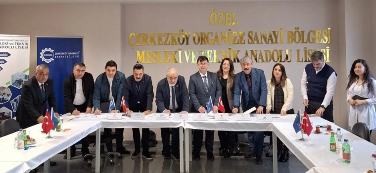 Sanayi kenti Çerkezköy’de eğitim ve sanayi el ele
