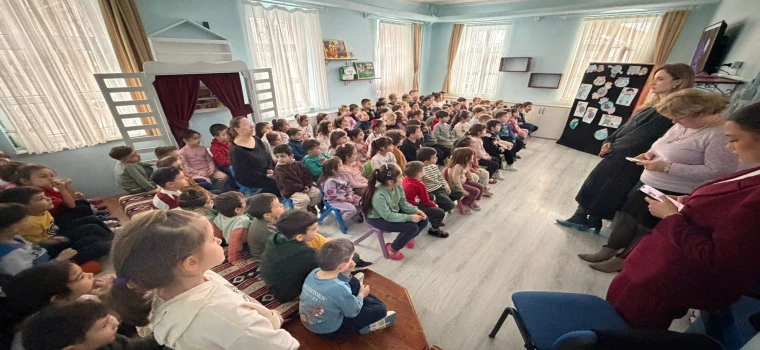 SÜLEYMANPAŞA’DA MİNİKLERDEN BÜYÜK DUYARLILIK 50 KİLO ELEKTRONİK ATIK TOPLANDI