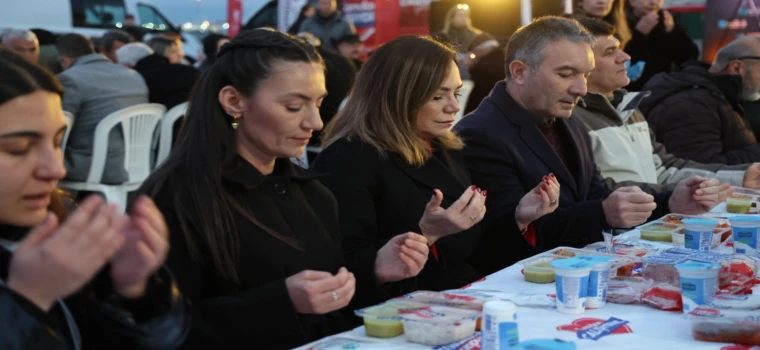 BAŞKAN CANDAN YÜCEER’DEN 11 İLÇEDE GÖNÜL SOFRASI: RAMAZAN BİRLİĞİ SÜLEYMANPAŞA’DA TAÇLANDI