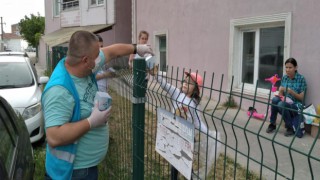 KAPI KAPI GEZEREK KANDİL SİMİDİ DAĞITTILAR