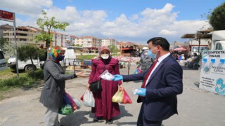 MASKE VE DEZENFEKTAN DAĞITIMI SÜRÜYOR
