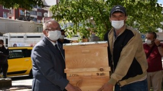 ÇERKEZKÖY'DE 234 ADET KOVAN DAĞITILDI