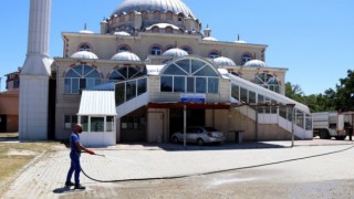 İBADETHANELER BAYRAMA HAZIR