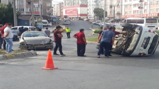 KAVŞAKTA YAN DÖNDÜ