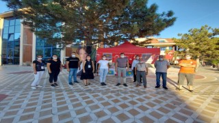 AKAY’DAN İYİ PARTİ STANDINA ZİYARET