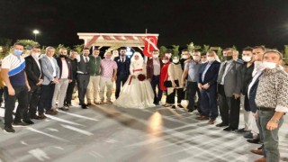 DİLLERE DESTAN DÜĞÜNLE DÜNYA EVİNE GİRDİLER