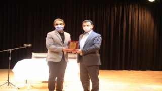 ÇETİN: “FARKLI BAKIŞ AÇISI İLE BAKMAYI ÖĞRENİYORUZ”