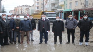 BİYİK: “BÜYÜKŞEHİR, KAPAKLI’YI ERBAY CADDESİ İLE CEZALANDIRIYOR”