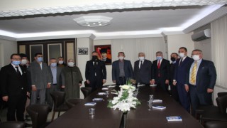 ÖZCAN: “BAŞKA SİYASİ PARTİLERİN AKSİNE BİZ HER ZAMAN SAHADAYIZ”