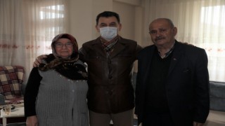 BAŞKAN ÇETİN’DEN ŞEHİT AİLELERİNE ZİYARET