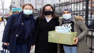 GÜLİZ AKAY’DAN ŞEHİT AİLELERİNE ZİYARET