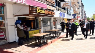 ESNAFLARI BU KEZ DE VALİ DENETLEDİ