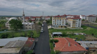 KARAAĞAÇ’TA 17 CADDE VE 74 SOKAK SICAK ASFALTA KAVUŞTU