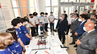 VALİ YILDIRIM’DAN SEVAL-AHMET ÇETİN FEN LİSESİ’NE ZİYARET