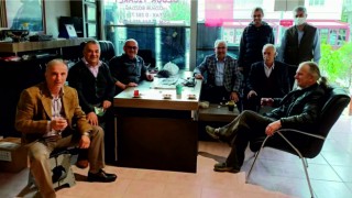 AK PARTİ İLÇE YÖNETİMİ ESNAF ZİYARETLERİNİ SÜRDÜRÜYOR