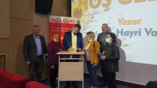 VAROL, KAPAKLI’DA DA İMZA GÜNÜ GERÇEKLEŞTİRDİ