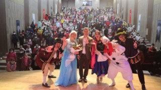 ÇOCUKLAR “KARLAR ÜLKESİ ELSA&ANNA KIŞ PARTİSİ” OYUNUNU ÇOK SEVDİ