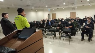 SERVİS ARAÇLARI ŞOFÖRLERİNE EĞİTİM VERİLDİ