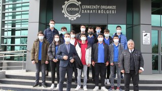 ÖĞRENCİLERDEN ÇOSB’YE TEKNİK GEZİ