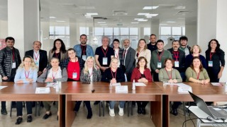 CHP PARTİ OKULU EĞİTİMLERİ TAM GAZ DEVAM EDİYOR