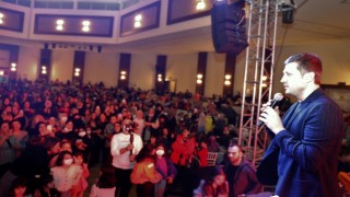 KADINLAR GÖNÜLLERİNCE EĞLENDİLER