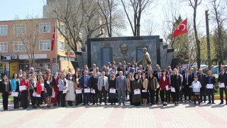 85 EĞİTİMCİYE ÜSTÜN BAŞARI BELGESİ VERİLDİ