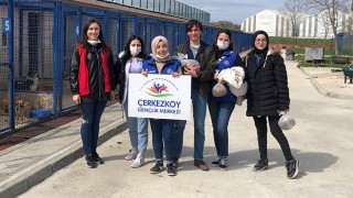 GENÇLERDEN MİNİK DOSTLARIMIZA ZİYARET