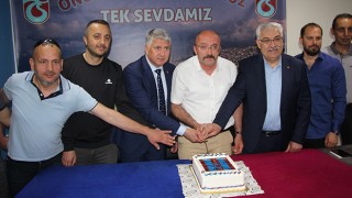 AK PARTİ’DEN ŞAMPİYON TAKIMIN TARAFTARINA KUTLAMA