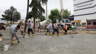 CUMHURİYET MEYDANI DÜZENLEME ÇALIŞMALARI BAŞLADI