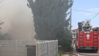 KAPAKLI’DA HURDALIK ALANDA YANGIN ÇIKTI