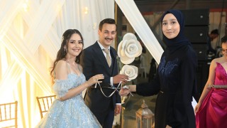 KARLOS MURAT’IN MUTLU GÜNÜ