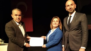 SAFİYE SAVAŞ İLÇE BAŞKANLIĞINA ATANDI