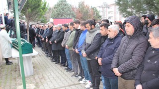 38 YAŞINDA HAYATA GÖZLERİNİ YUMDU