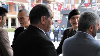 PROTOKOL VE HALK BAYRAMLAŞTI