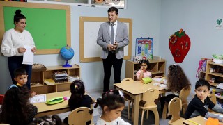 BAŞKAN AKAY ÇOCUK AKADEMİSİ’Nİ ZİYARET ETTİ