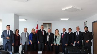 TEŞEKKÜR PLAKETİ TAKDİM EDİLDİ