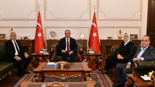 KIZILAY’DAN VALİ SOYTÜRK’E ZİYARET