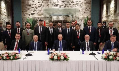 CUMHURBAŞKANI ERDOĞAN, TEKİRDAĞ HEYETİYLE DEĞERLENDİRME TOPLANTISI YAPTI