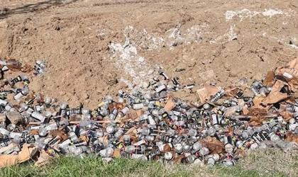 KİMYASAL MADDELERİ, TOPRAĞA GÖMERKEN YAKALANDILAR