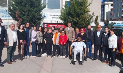 AKAY, SEÇİM ÇALIŞMALARINI ARALIKSIZ SÜRDÜRÜYOR