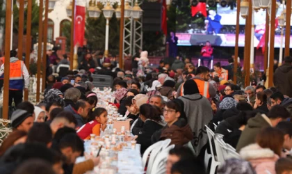 KAPAKLI’DA 5 BİN KİŞİLİK İFTAR DÜZENLENDİ