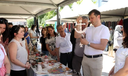 KURSİYERLERİN EL EMEĞİ ÜRÜNLERİ GÖRÜCÜYE ÇIKTI