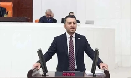 OKULLARDA KAYIT ÜCRETİ ALINIYOR MU?