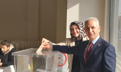 ANAHTAR PARTİ ÇERKEZKÖY İLÇE BAŞKANLIĞINA KURUCUSU HASAN HATİPOĞLU BAŞKAN SEÇİLDİ