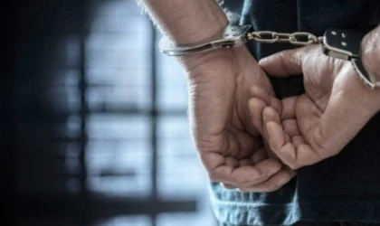 27 YIL KESİNLEŞMİŞ HAPİS CEZASI BULUNAN ŞAHIS KISKIVRAK YAKALANDI