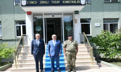 Vali Soytürk, Tugay Komutanı Bulut’u ziyaret etti